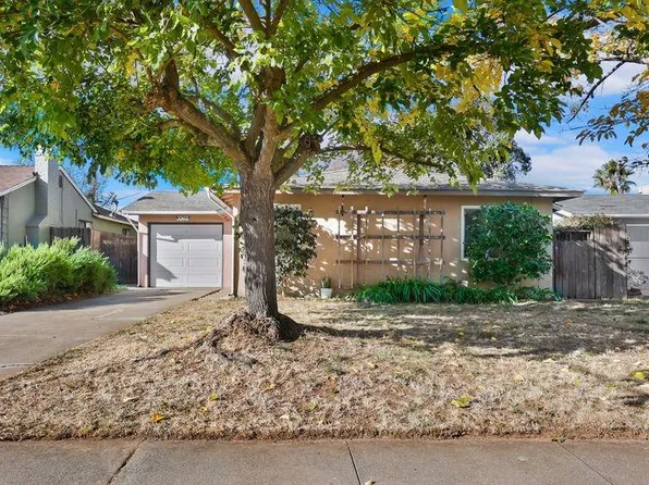 5202 Nelson St, Sacramento, CA 95820