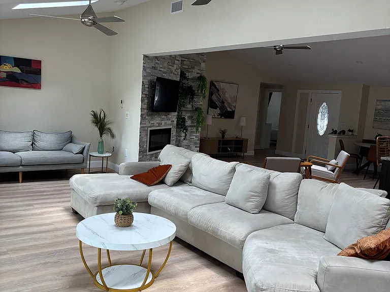1232 Northport Dr — Photo 13