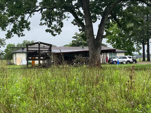 729 County Road 2601, Alto, TX 75925