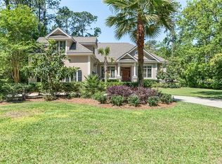 8 Strawberry Hill Rd, Hilton Head Island, SC 29928