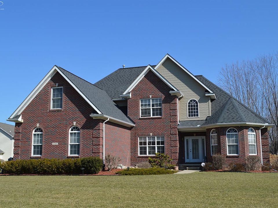 1st image of 6100 Woodridge Ln