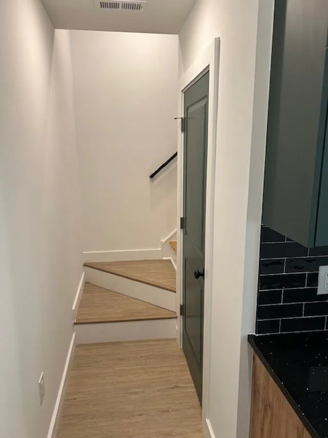 Building Photo - 4165 Mantua Ave #3