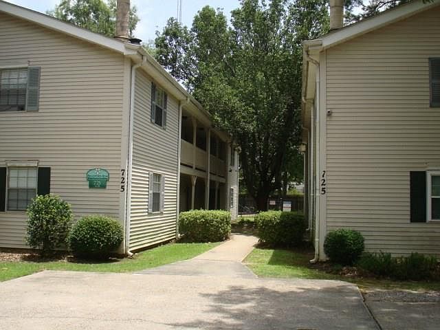 1st image of 725 Heavens Dr APT 4