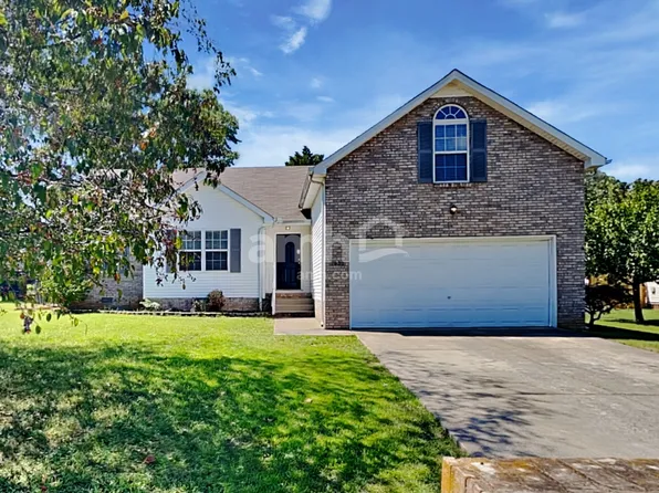 1530 Diawa Ct, Murfreesboro, TN 37128