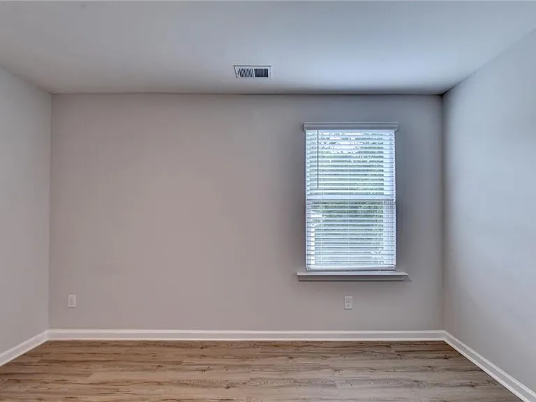 175 Grey Falcon Ave — Photo 39