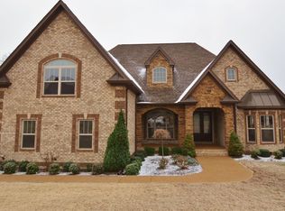 1010 Berkshire Blvd, Mount Juliet, TN 37122