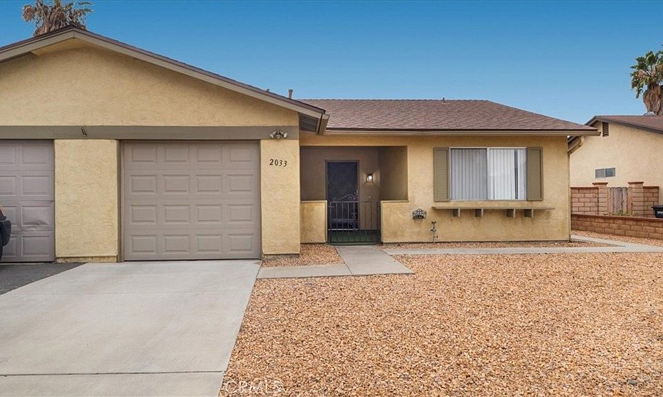 1st image of 2033 La Mesa Ct