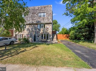 423 Ashurst Ave, Secane, PA 19018