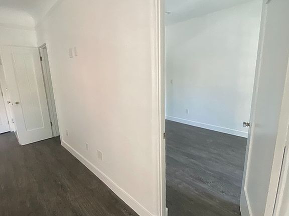 4th image of 450 S Cochran Ave APT 202