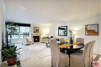 3rd image of 12115 San Vicente Blvd Unit 104