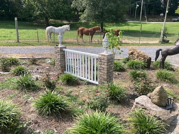 140 Carpenter Rd