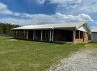 688 Gum Branch Rd, Robbins, TN 37852