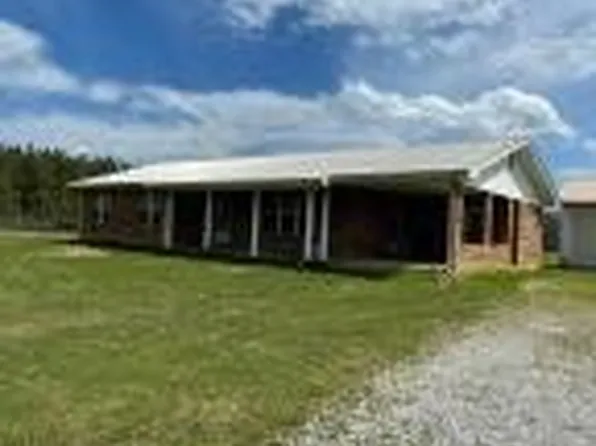 688 Gum Branch Rd, Robbins, TN 37852