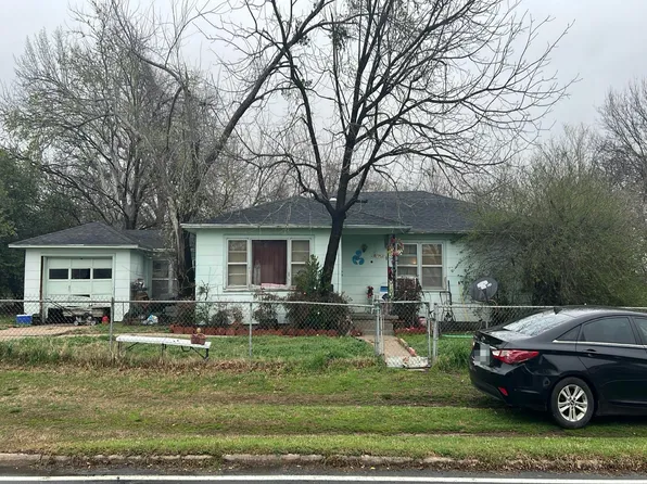 1702 Callahan St, Muskogee, OK 74403