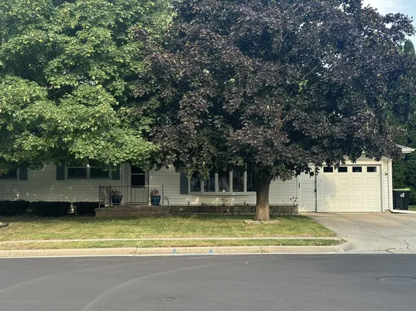 307 Elm Ave, Waupun, WI 53963