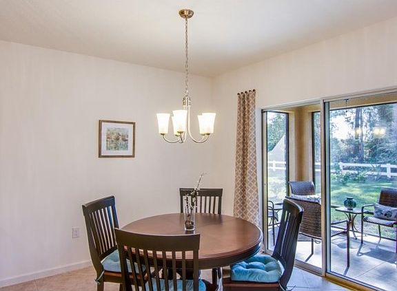 5th image of 1383 Lexington Sq SW