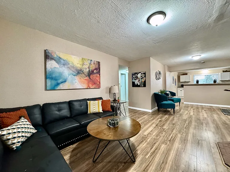 El Camino Dr — Photo 10