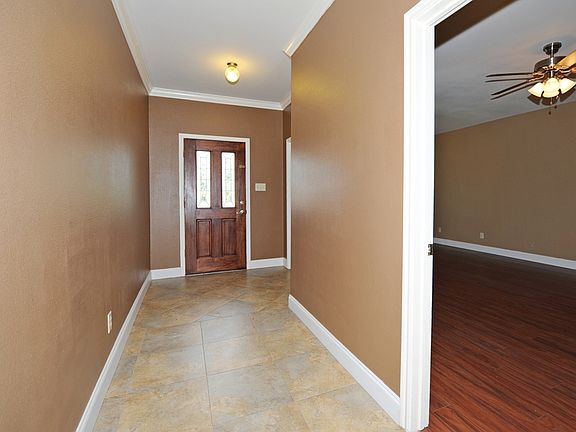 4th image of 9118 Maggie Ct