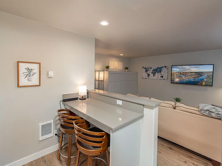 1439 NW Juniper St #12 — Photo 9