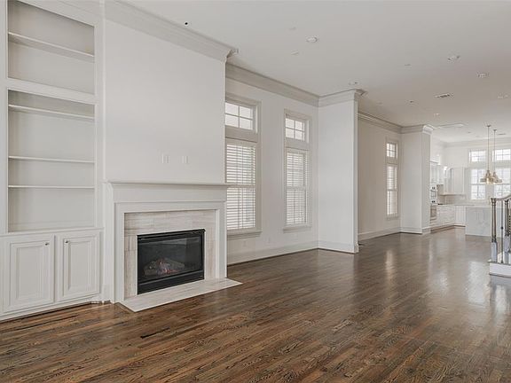 5th image of 4725 Oakshire Drive #A