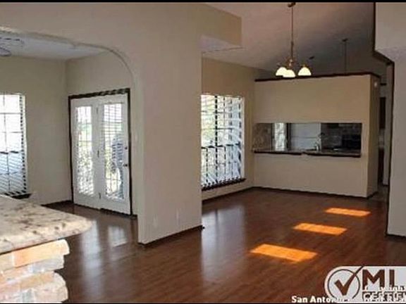2nd image of 6100 Woodlake Pkwy APT 101