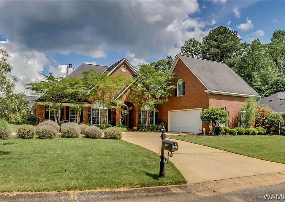 1st image of 1911 Gaineswood Dr