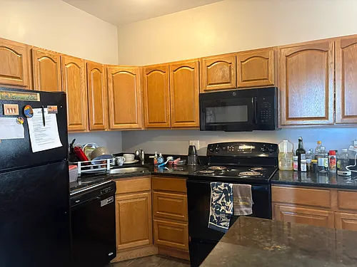 1056 Commonwealth Ave Photo 1