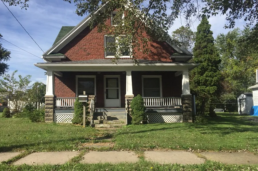 959 Buffalo St photo 1