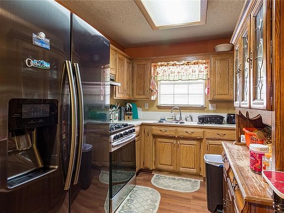 2nd image of 4451 W Beaver Ln