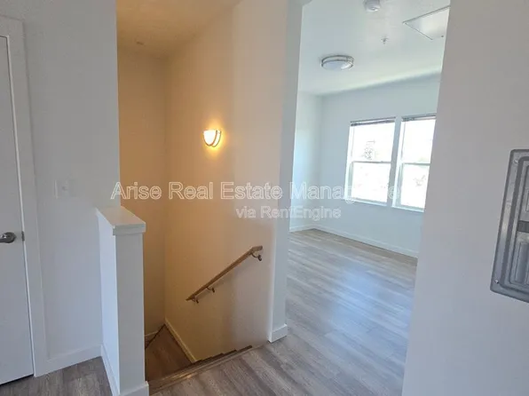 1640 SW Juniper Ave, Redmond, OR 97756