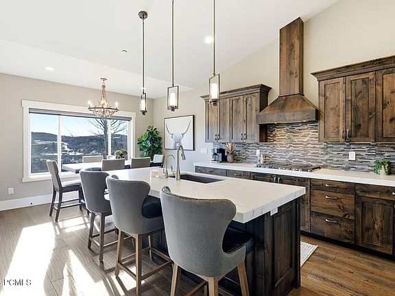 5th image of 1735 E Viewside Cir