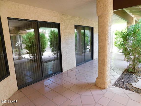 4th image of 2060 Jamaica Blvd S