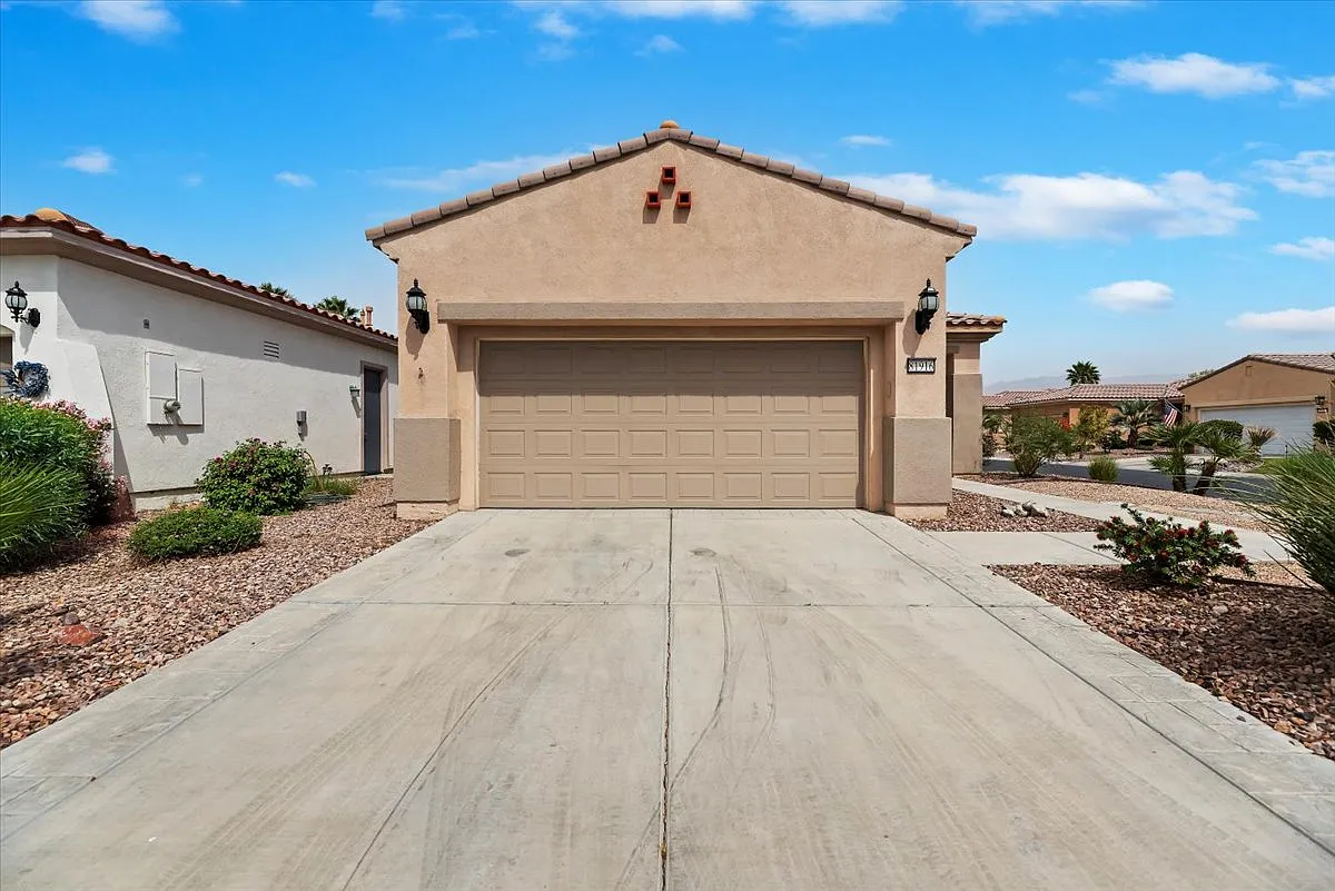 2 bed, 1257 sqft, $2,495 — Photo 3
