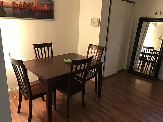 Rented by PLUSH REALTY Inc | media 8