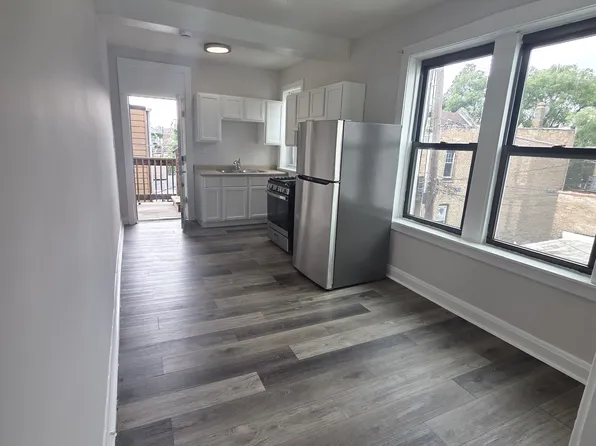 2208 S Marshall Blvd #2B, Chicago, IL 60623