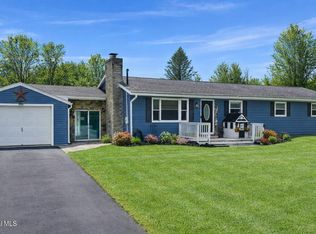20 Campney Ln, Fort Ann, NY 12827