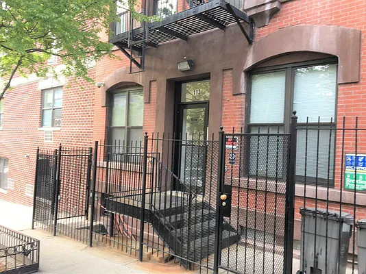 Rented by Jeffrey Mosczyc, LREB | media 18
