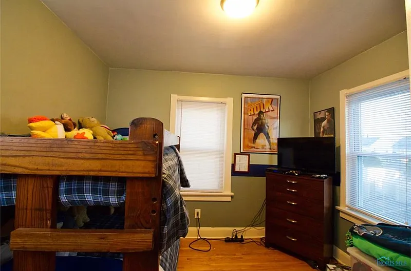 Thumbnail 16