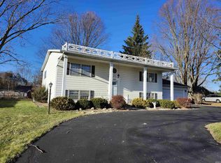 8805 Maravilla Dr, Fort Wayne, IN 46815