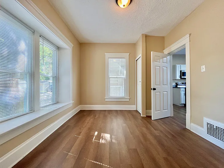 480 Spicer St #6 — Photo 3