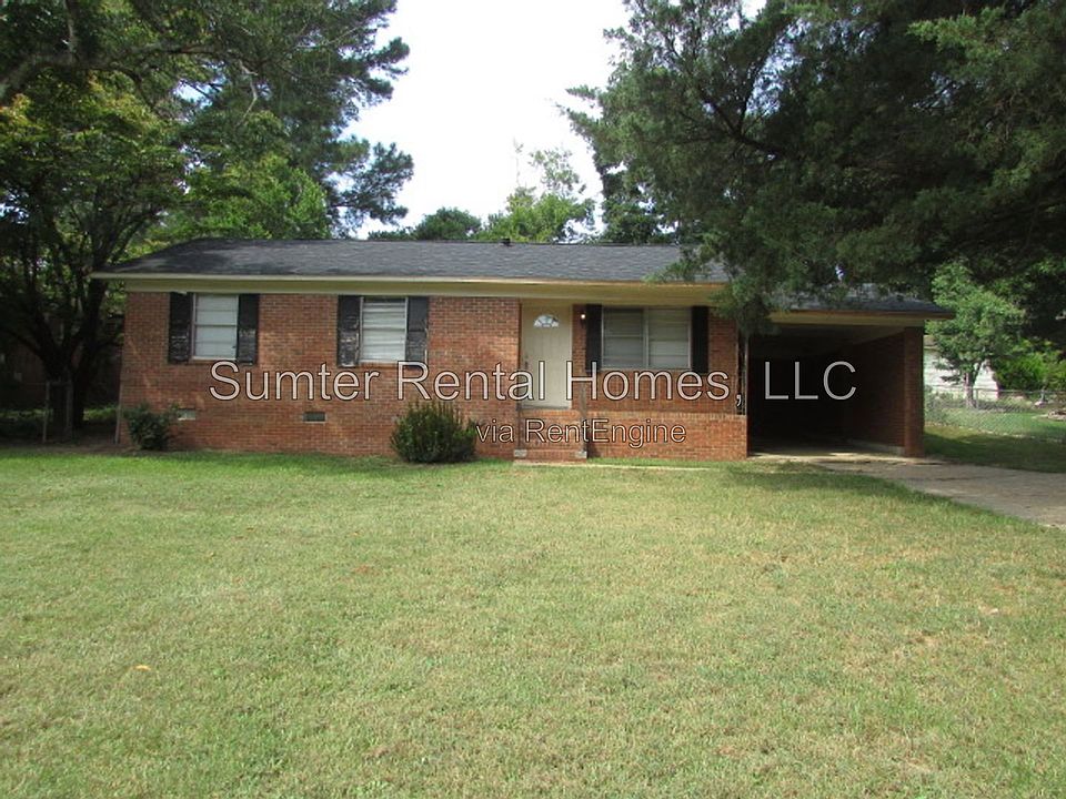 1st image of 2444 Derwent Dr