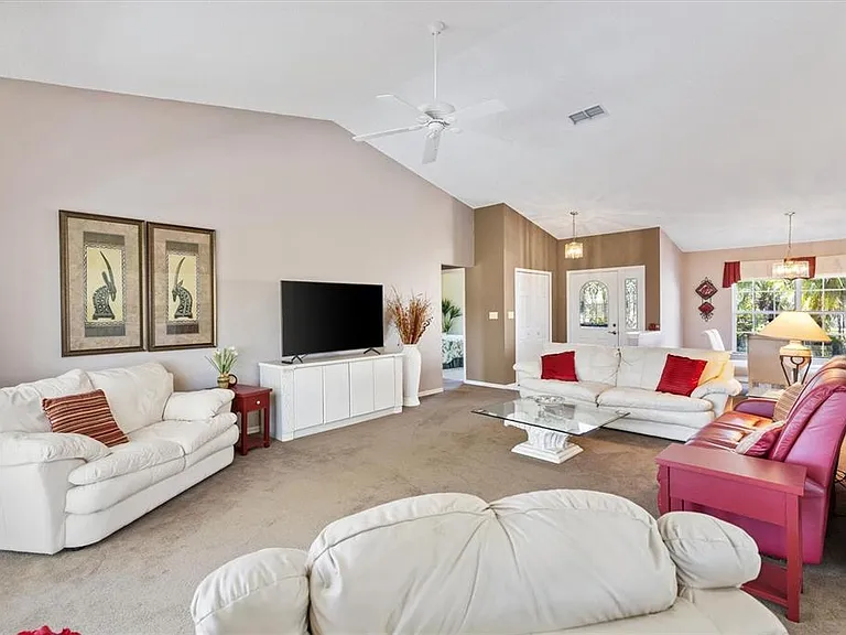3909 River Crest Cir — Photo 10
