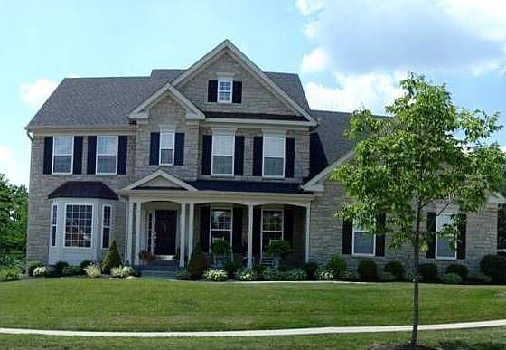 2nd image of 7585 Foxchase Dr