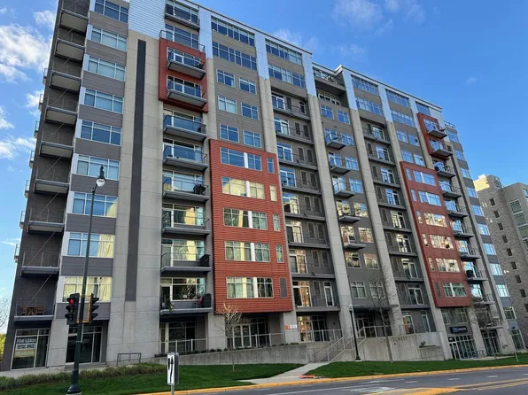 309 W Washington Avenue #212, Madison, WI 53703