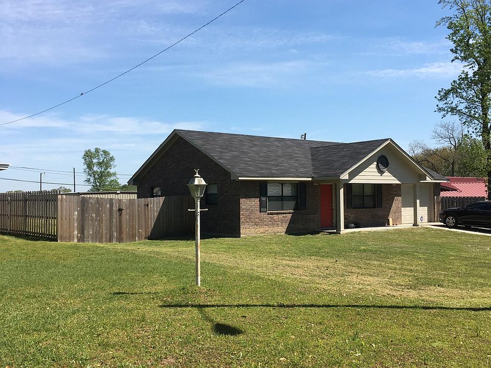 1st image of 8 Mimosa Ln