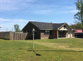 8 Mimosa Ln, Teague, TX 75860