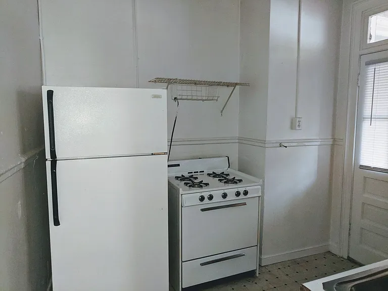 2832 Monument Ave.* — Photo 30
