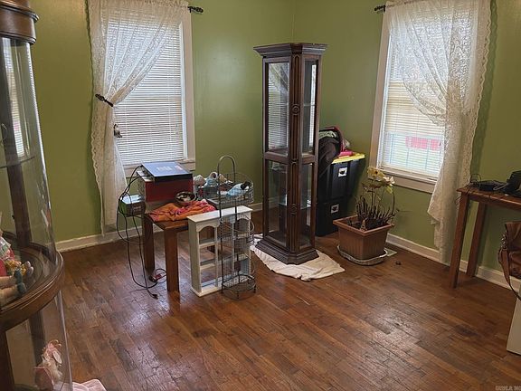 5th image of 200 N Bill Rice St