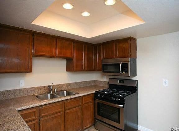 5th image of 13428 Francisquito Ave APT B