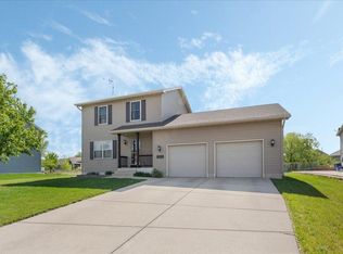 1035 Sequoia Ave, Saint Cloud, MN 56303